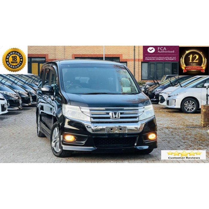 2013 Black Honda Stepwagon 8 SE...