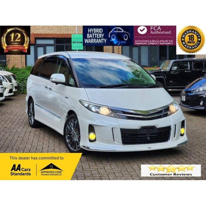 2013 White Toyota Estima PREMIU...