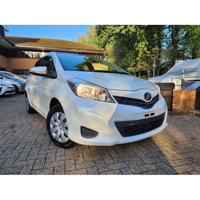 2013 TOYOTA YARIS WHITE 4026 ...