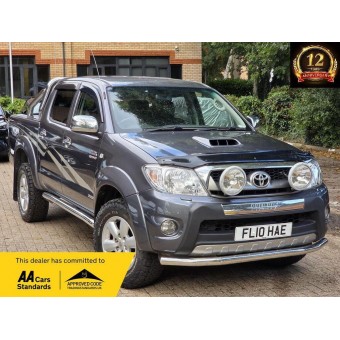 Toyota Hilux 3.0 D-4D Invincible 4WD 4dr