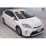 2014 TOYOTA PRIUS SILVER